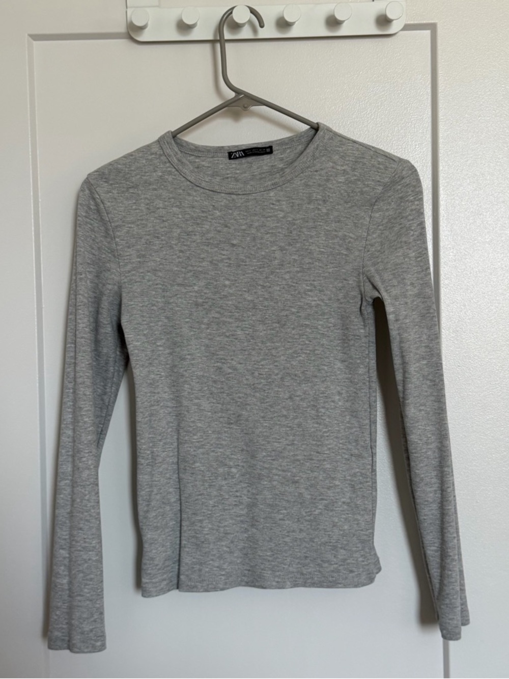 Zara Light Gray Ribbed Crewneck Top